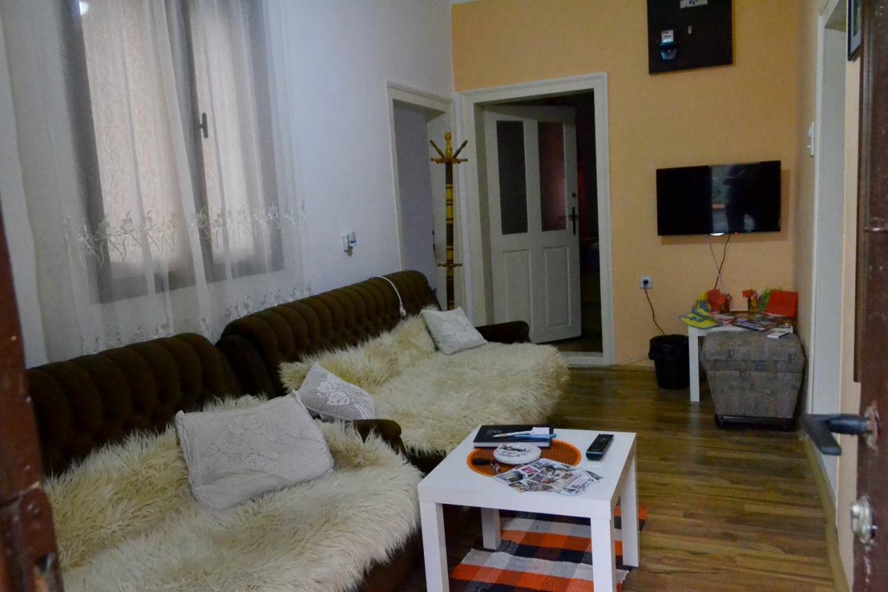 "Pivnica I Smestaj Jovanovic"- Rogljevacke Pivnice Rogljevo Exterior photo
